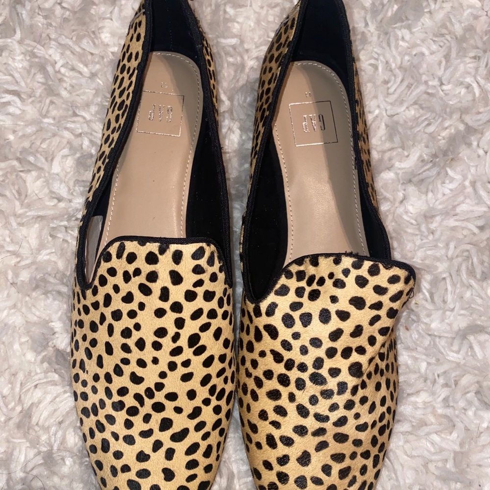 Gap cheetah print flats